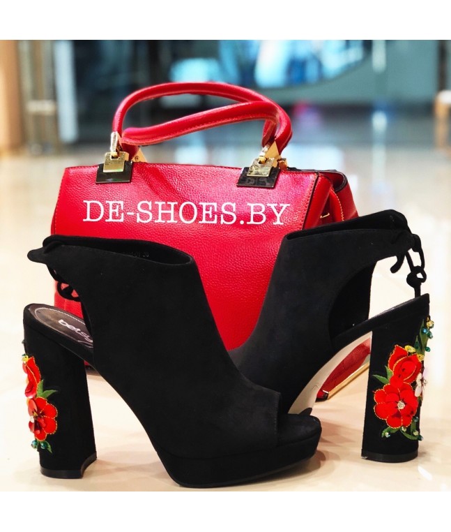 Betsy 987019-04-01