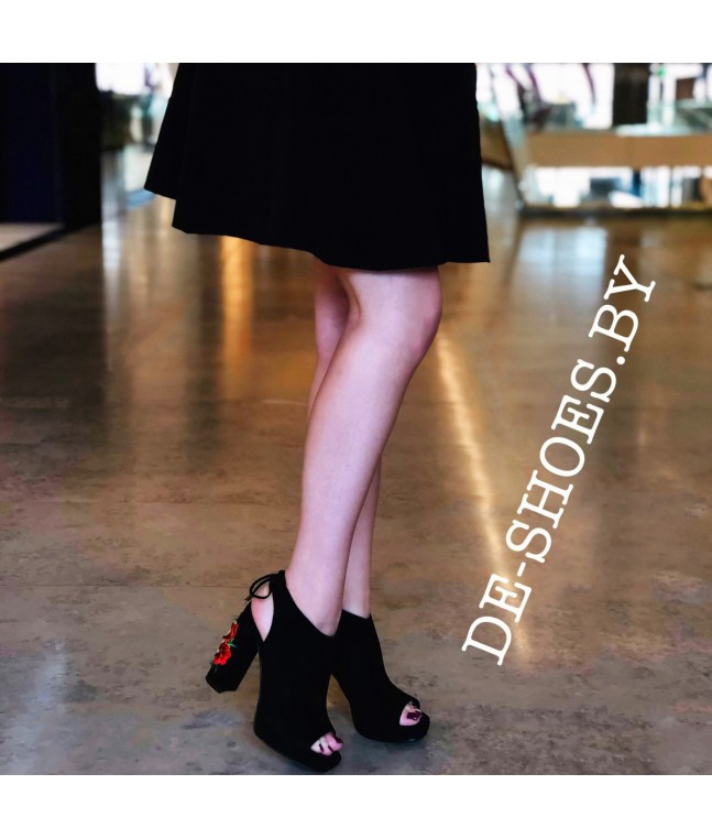 Betsy 987019-04-01