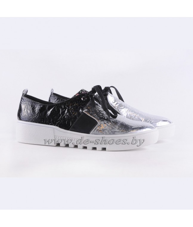 Betsy 987068-04-01