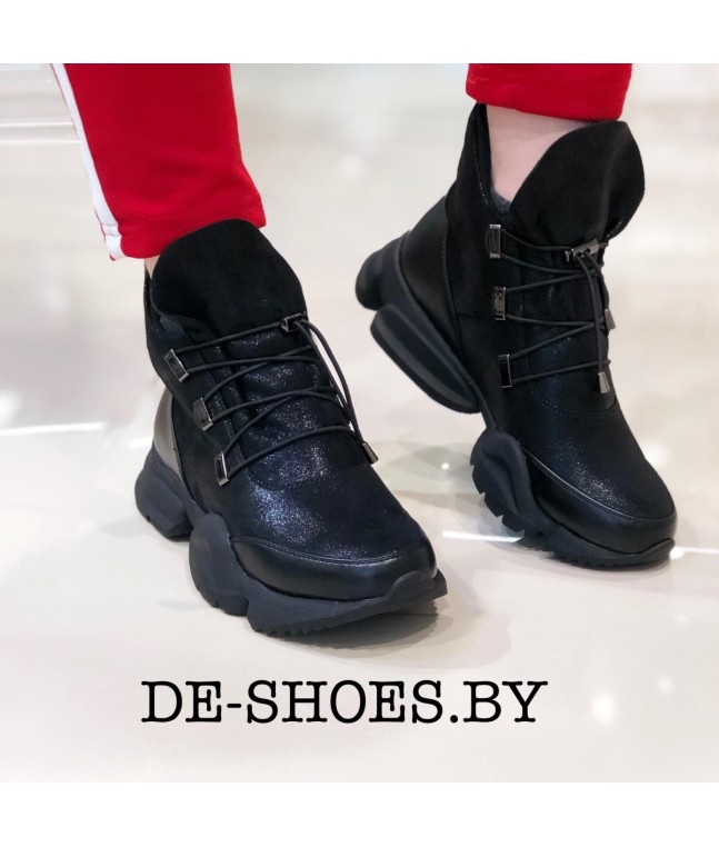 Betsy 998731-02-01
