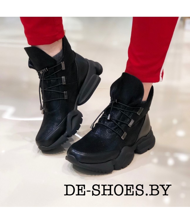 Betsy 998731-02-01