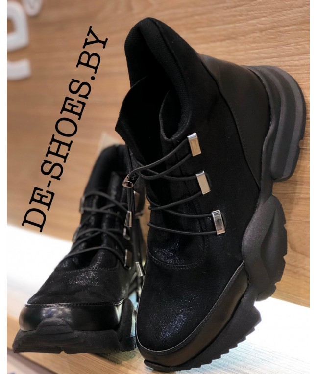 Betsy 998731-02-01